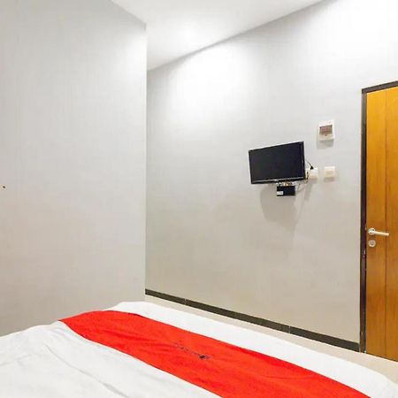Reddoorz @ Manukan Surabaja Zewnętrze zdjęcie