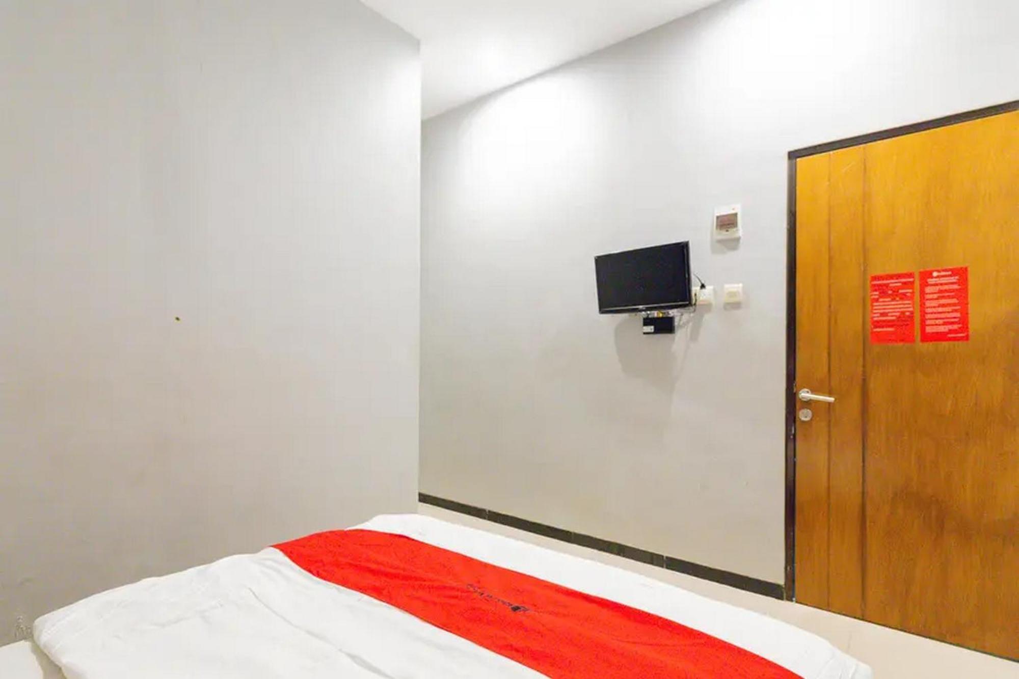 Reddoorz @ Manukan Surabaja Zewnętrze zdjęcie