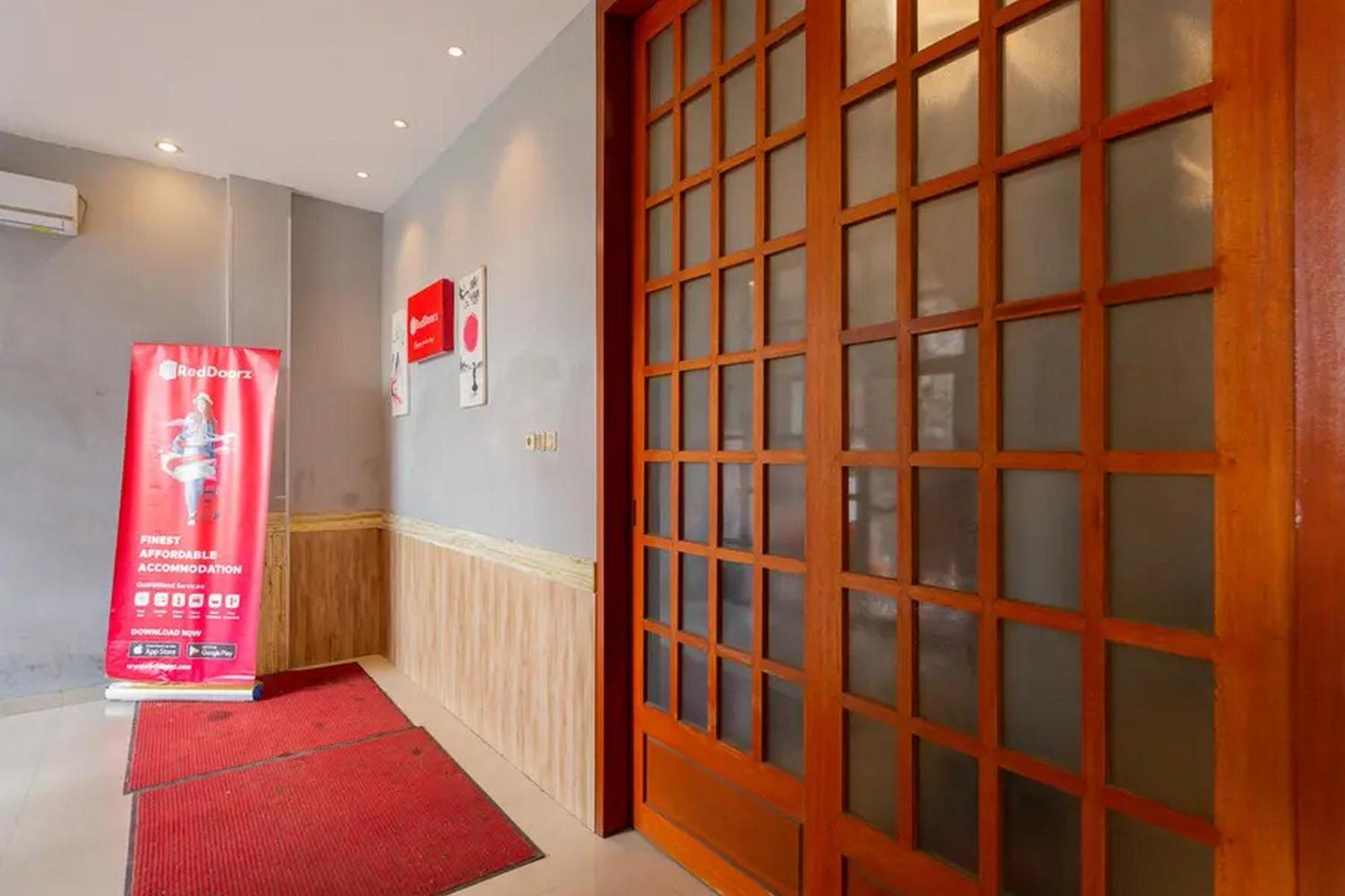 Reddoorz @ Manukan Surabaja Zewnętrze zdjęcie